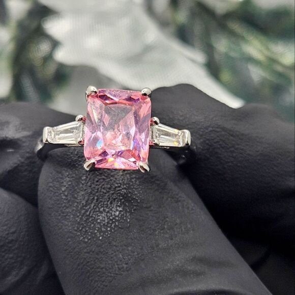 Pink Princess Cut Sapphire Ring on 925 Sterling Silver - Women's Jewelry - Picture 11 of 11